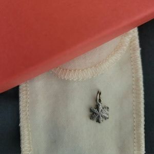 James Avery Mini Snowflake charm
